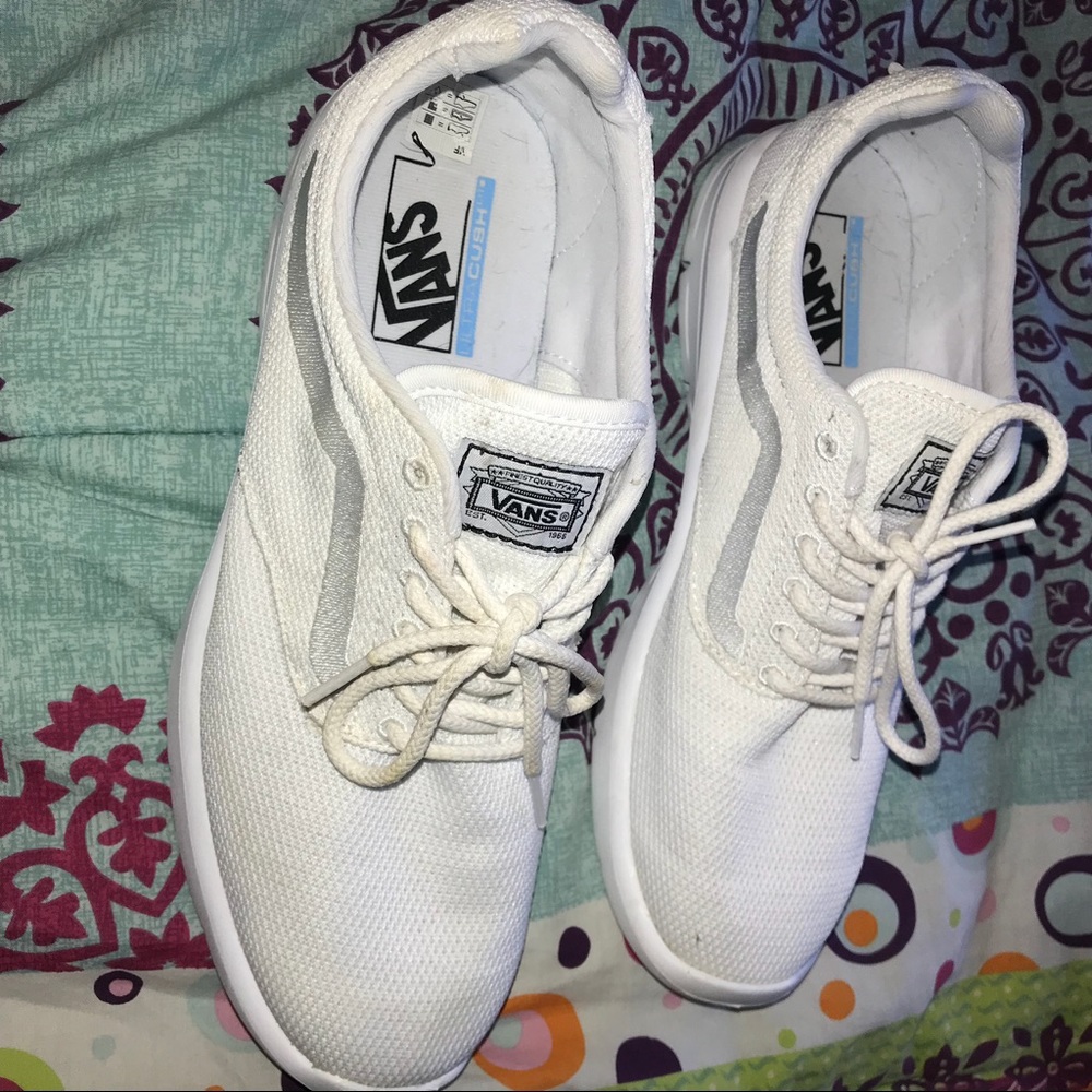 Vans ISO white